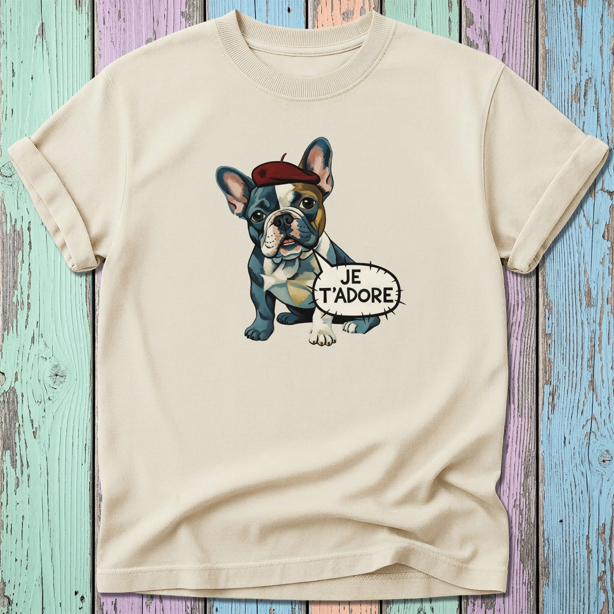 French bulldog wearing a beret, saying "Je t'adore".