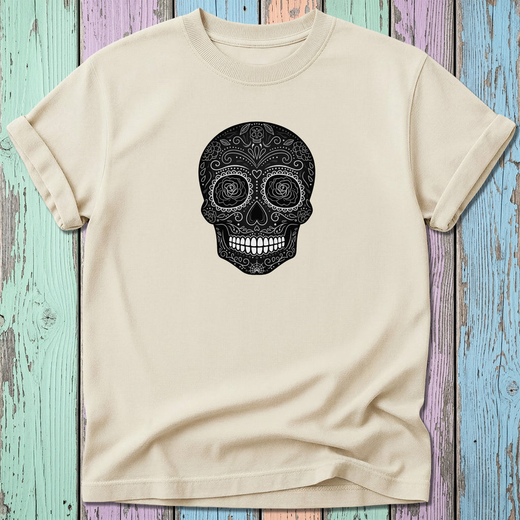 Cream t-shirt with black sugar skull graphic.